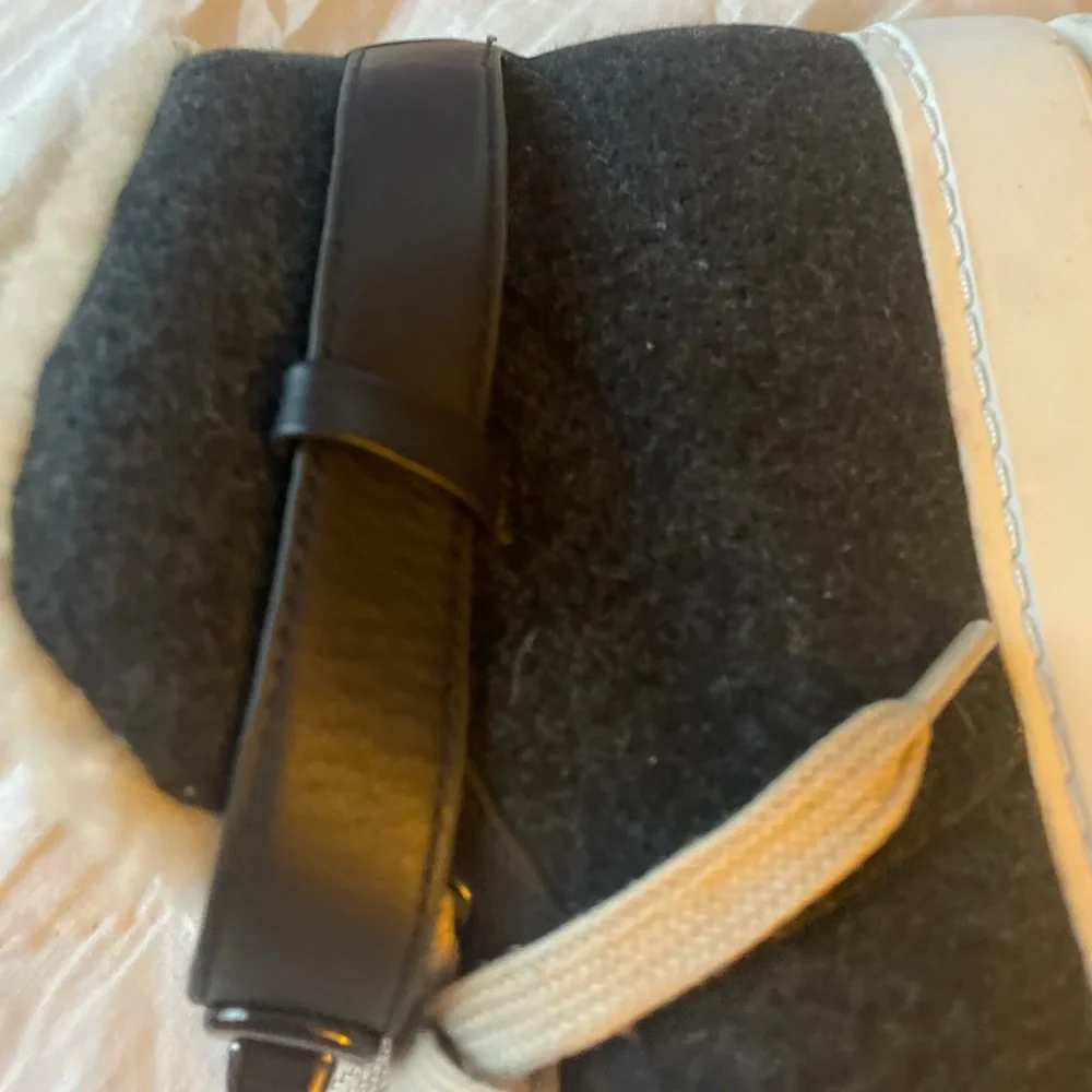 Coach EUC  gray sneaker/booties size 7 - Picture 6 of 11